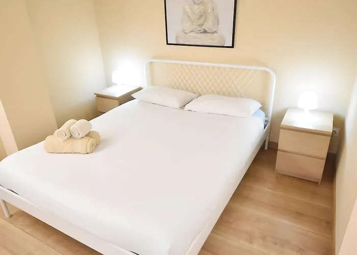 Apartment Centrico Al Lado De Torres De Quart