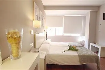 Dormavalencia Regne Guest house