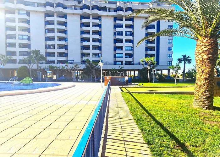 شقة Luxury D15-9 With Terrace And Sea Views With Two *