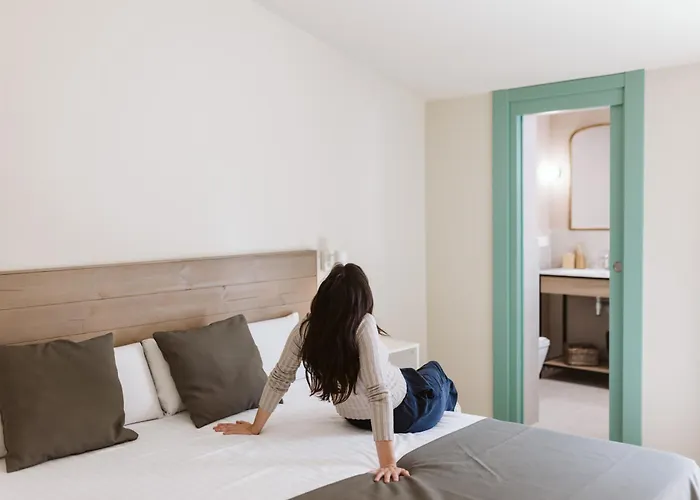 Lindala Natural بيت ضيافة