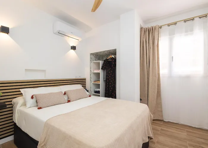 Moderno, Amplio Y Muy Comodo Valence