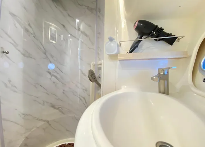 The Yacht Experience