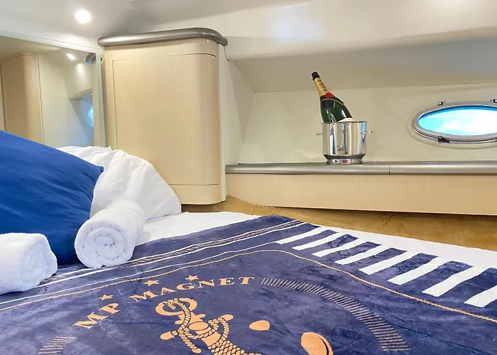 Bateau-hôtel The Yacht Experience Valence