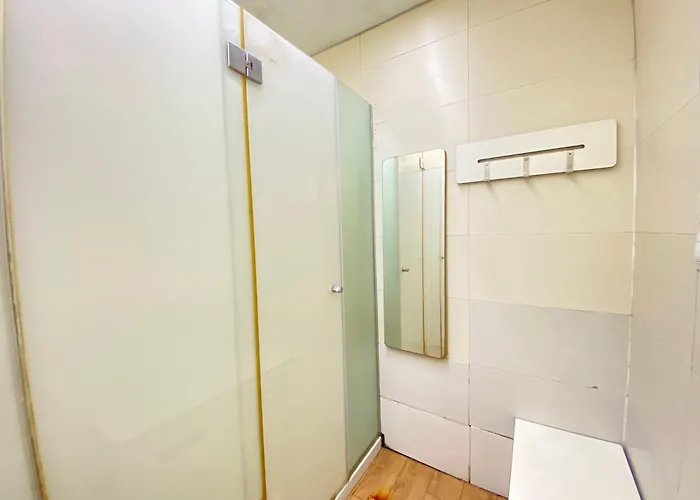 The Yacht Experience Bateau-hôtel *