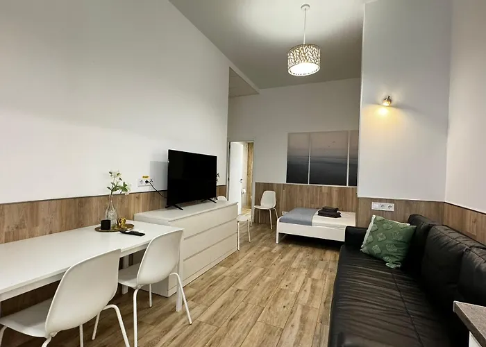 Moderno Del Arquitecto فندق فالنسيا