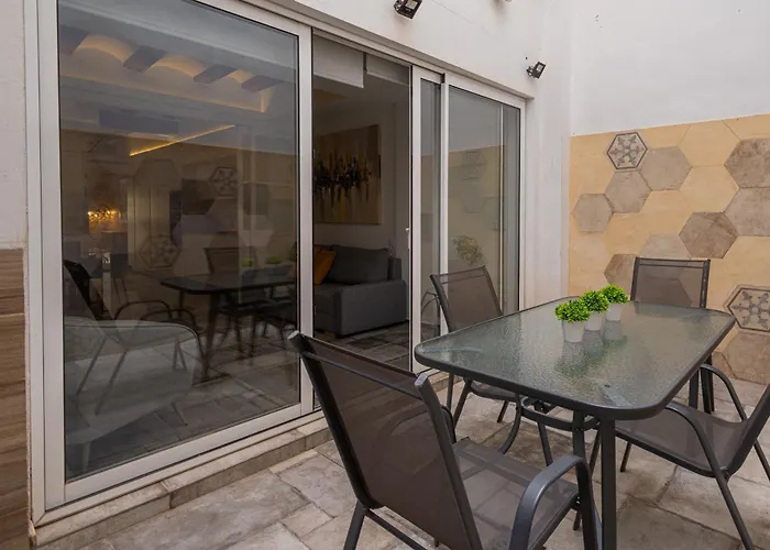 Florit Flats - Center Modern 1br 2bth Terrace Wi-fi Ac Διαμέρισμα