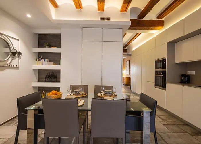 Διαμέρισμα Florit Flats - Center Modern 1br 2bth Terrace Wi-fi Ac *