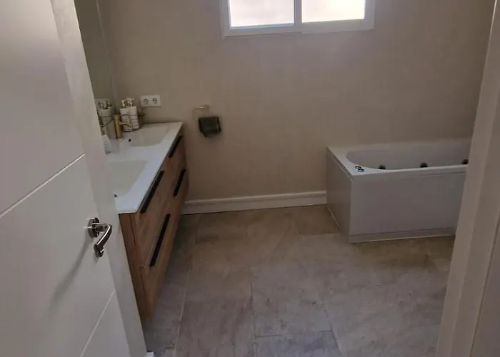 بيت للعطل Beachfront