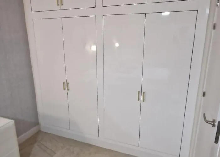 Beachfront بيت للعطل *