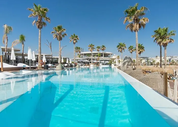 Loft Industrial Doble Altura شقة فالنسيا