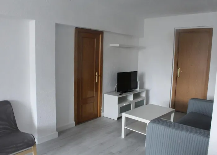 公寓 Flat Close To Perfect For Families And Groups - Actor Mauri 18 *