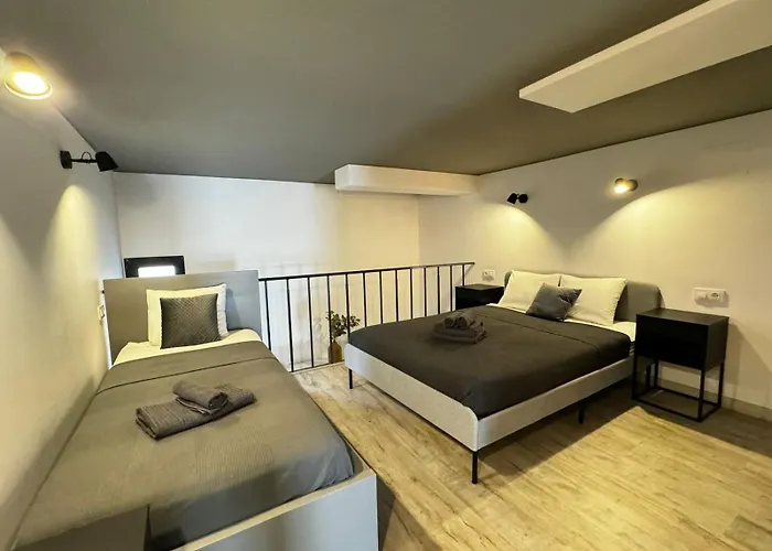 아파트호텔 Melia Y Fuster 23c 4*