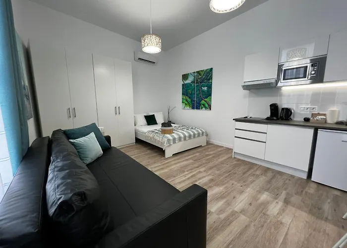 Rodrigues 15 4* 발렌시아