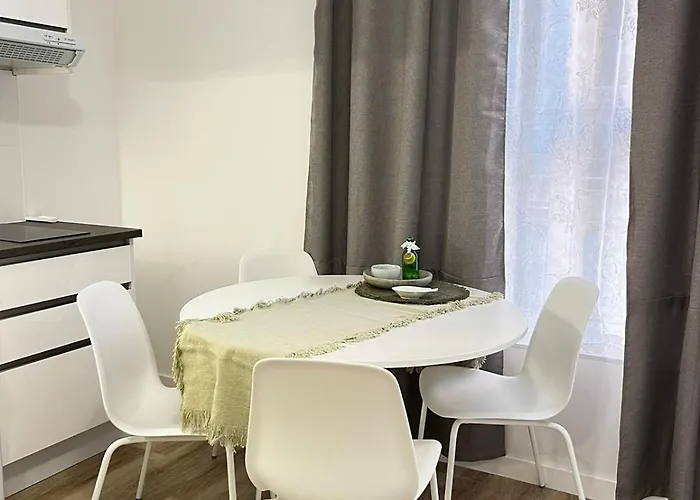 Rodrigues 15 4* 발렌시아