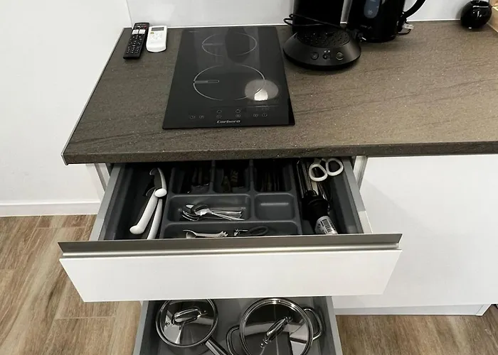 Rodrigues 15 아파트호텔 4*