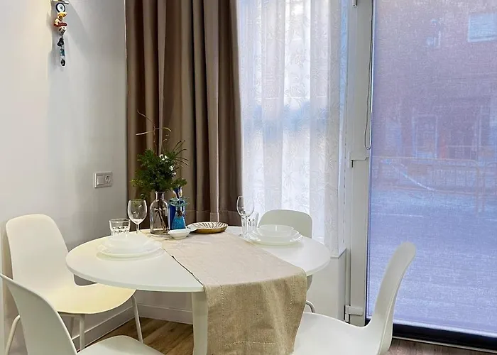 Rodrigues 15 4* 발렌시아