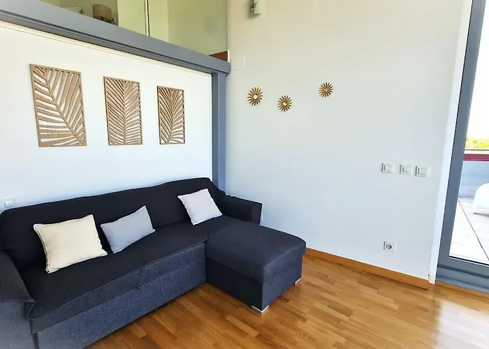 E-arenas With Terrace In Edificio Arenas