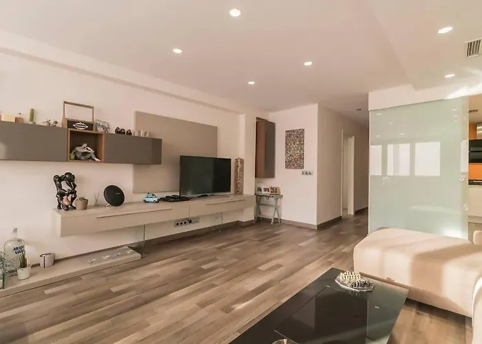 Centrico Y Reformado Con Estilo Διαμέρισμα