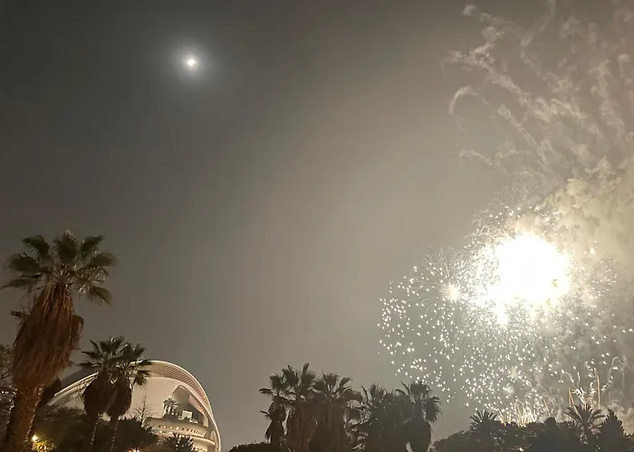 Precioso Playa Pinedo * Βαλένθια