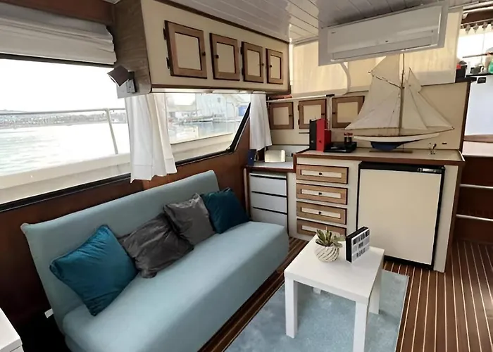 Barco Muy Espacioso Con Dos Terrazas Centro!! بوتيل فالنسيا