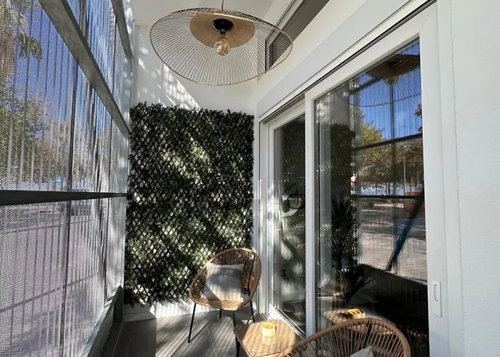 La Mediterranea - Housevanlive *