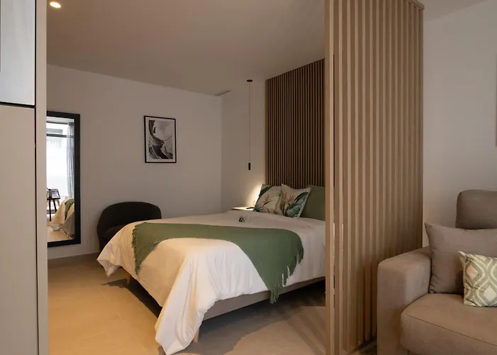 Dorm4you Arena Terraza 04 4*