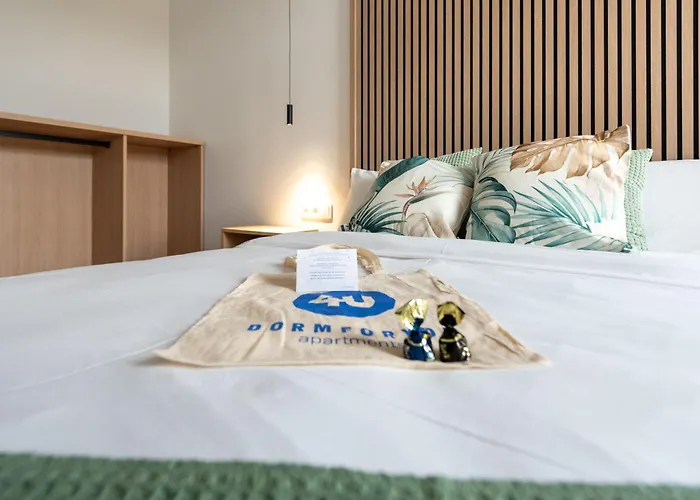 Dorm4you Arena Family 13 Aparthotel Valencia