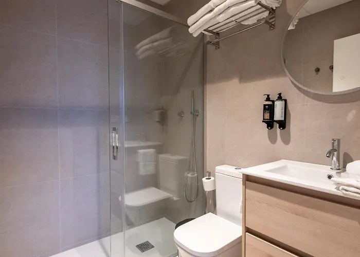 Dorm4you Arena Family 13 4*