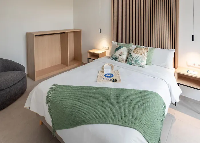 Dorm4you Arena Family 13 Aparthotel