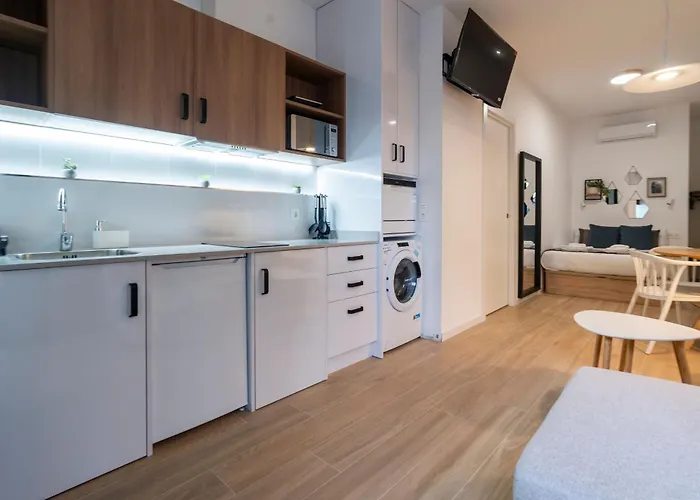 Vlc Host - Ausias March *