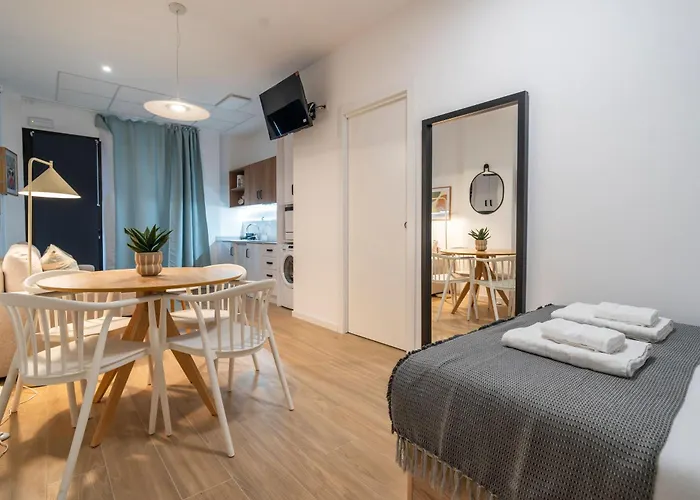 Vlc Host - Ausias March *