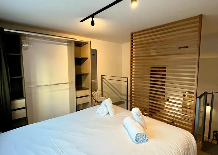 Werentvlc - Amazing Duplex Loft 2 Bdrm Lejlighed *