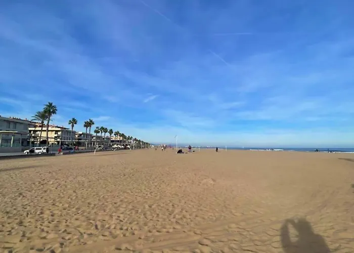 아파트 Apto. Luminoso Con Vistas En Playa De La Patacona 발렌시아