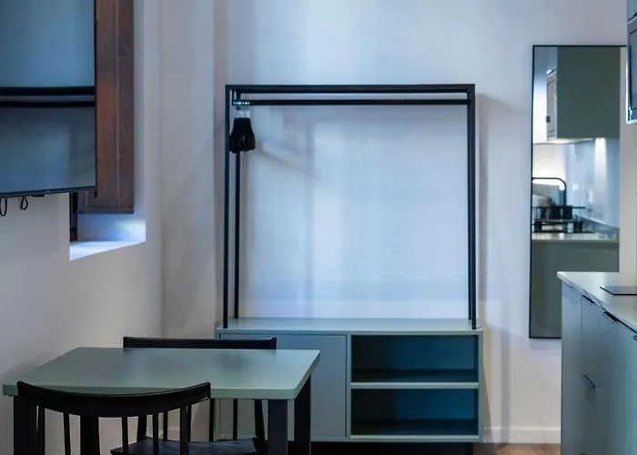 Vlc Host - Reina 168 Valencia