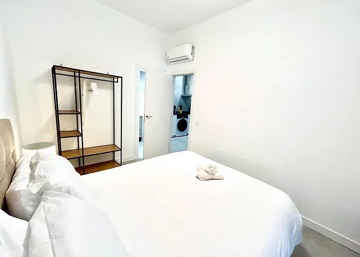 Convenient, Charming 15 Mins From Center * Valencia