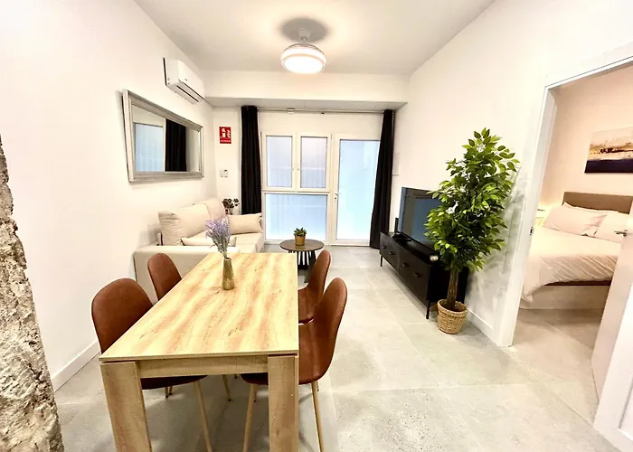 Convenient, Charming 15 Mins From Center * Valencia