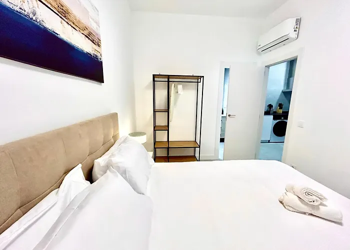 Convenient, Charming 15 Mins From Center * Valencia