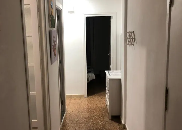 Homestay Dos Puerto En Piso Compartido Valencia