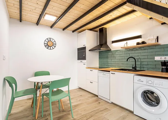 شقة Marie Curie Flats, Lovely Duplex 3