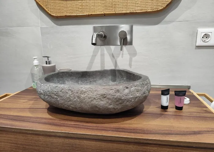 Amplio Estudio En Valencia فالنسيا