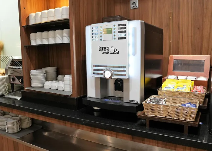 ホテル Port Feria 4*