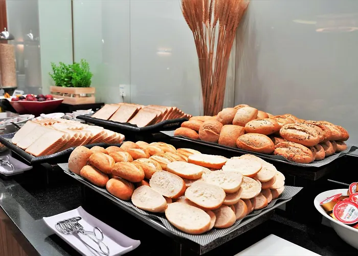 ホテル Port Feria バレンシア