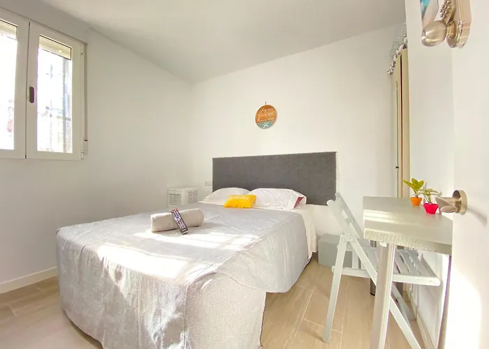 Gypsy Budget Shared Flat 홈스테이 *