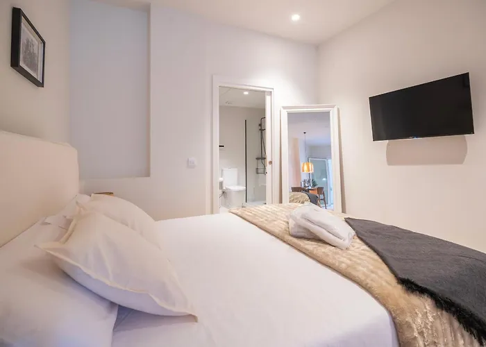 Pm - Loft Espaciosos Estudios Con Terraza Cerca A Artes Y Ciencias 아파트 *