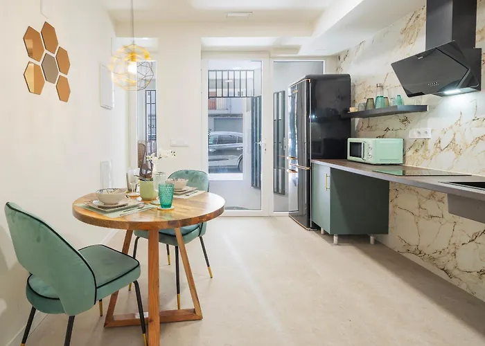 Διαμέρισμα Ag7 Loft Espaciosos Estudios Con Terraza Cercanos Al Metro Zona Ayora