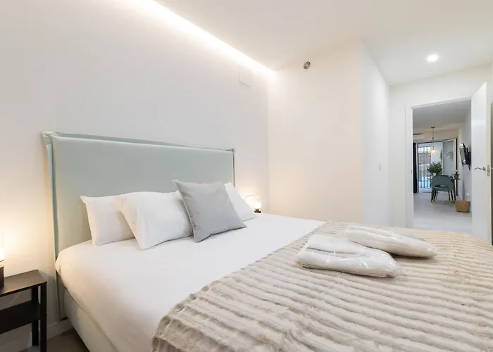 Διαμέρισμα Ag7 Loft Espaciosos Estudios Con Terraza Cercanos Al Metro Zona Ayora