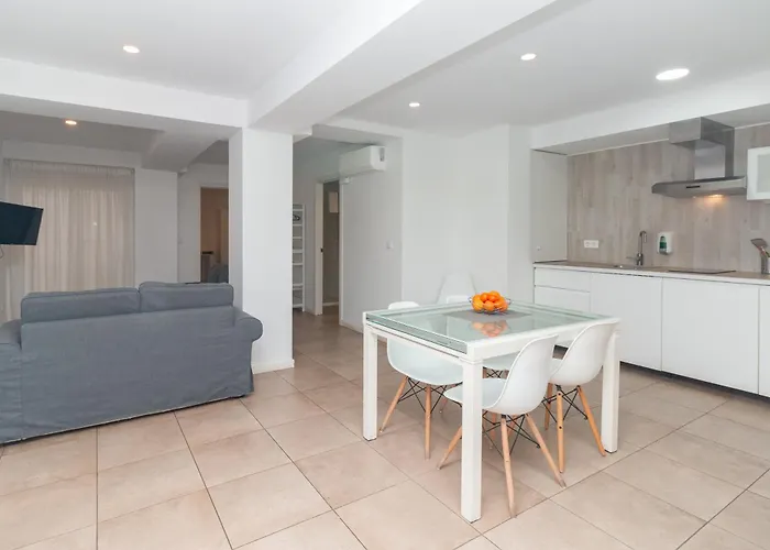 Апарт-отель Bet - Abastos