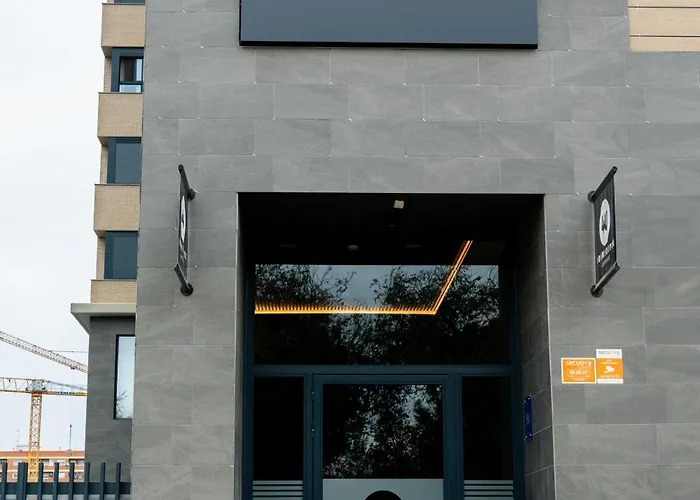 Dorm4you Arena 2 Aparthotel 4*