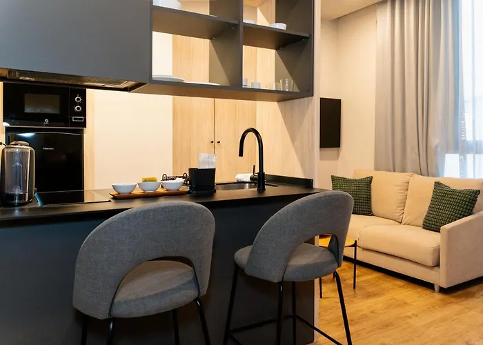 Dorm4you Arena 2 4* Valencia