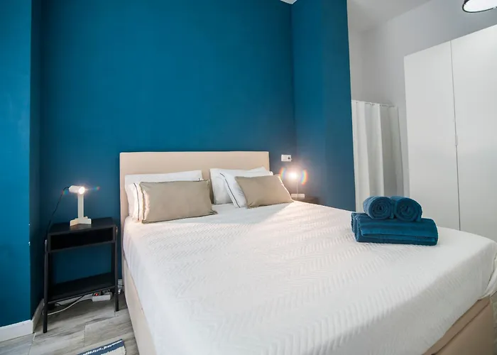 Cozy Loft In Διαμέρισμα *